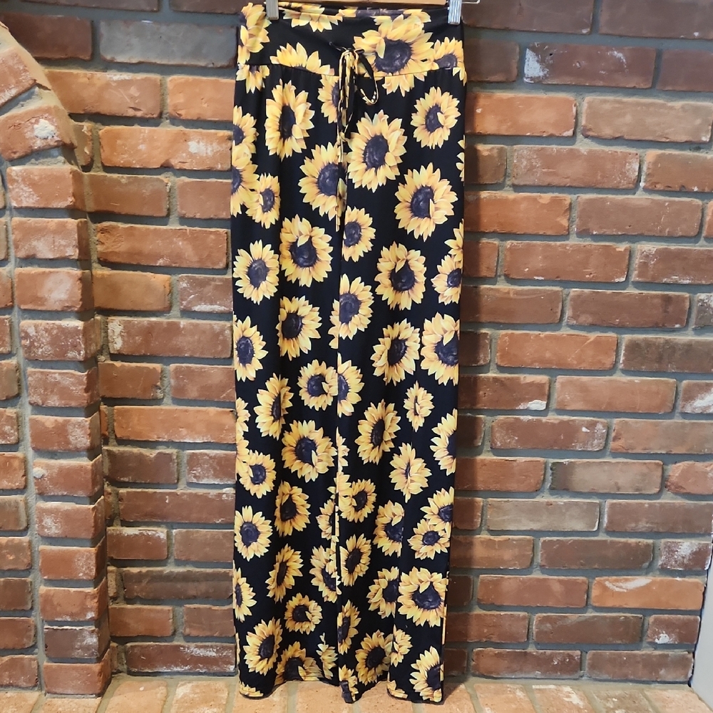 Sunflower Print Wide-Leg Pants